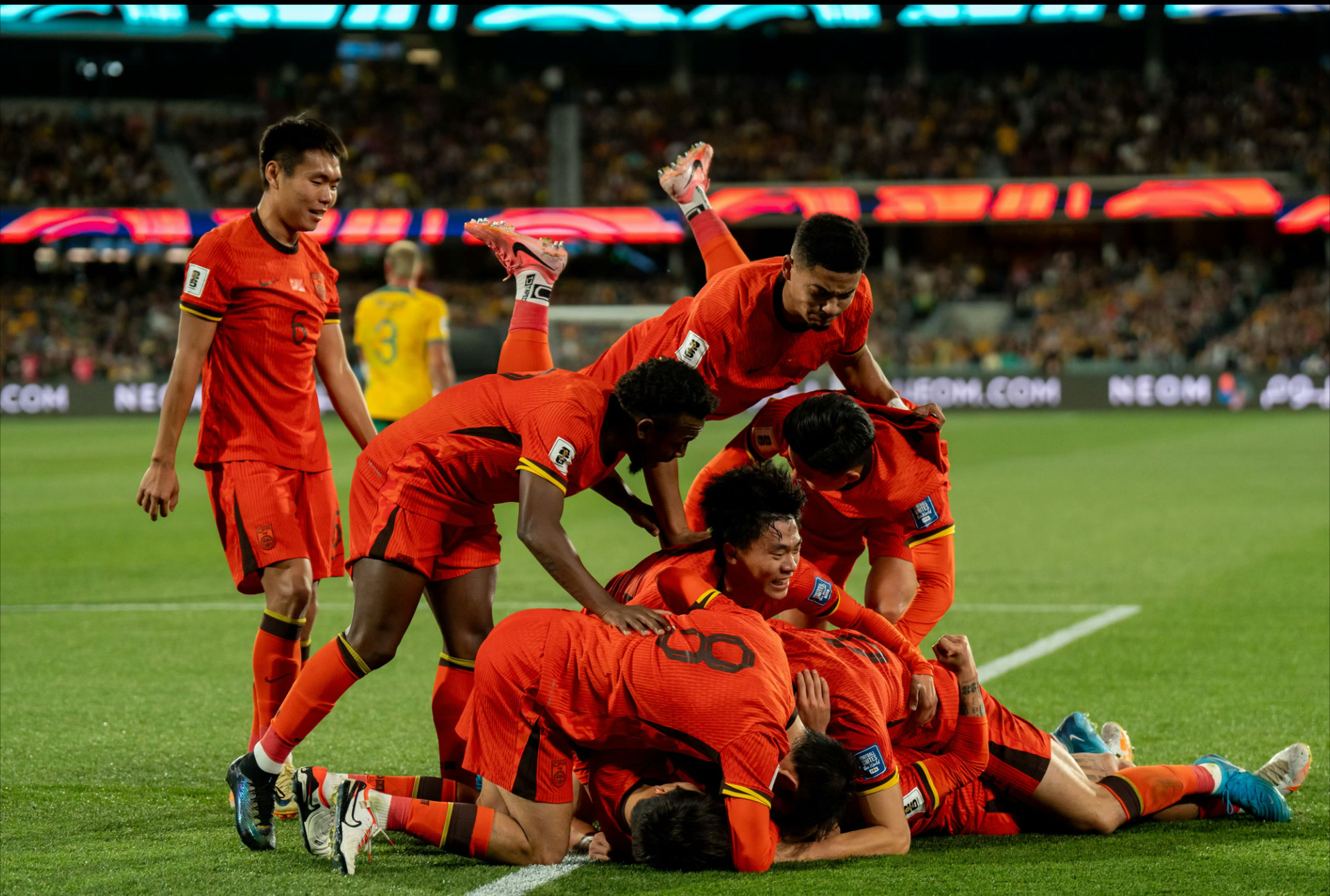 印尼队横扫中国队，郑思维刷新纪录