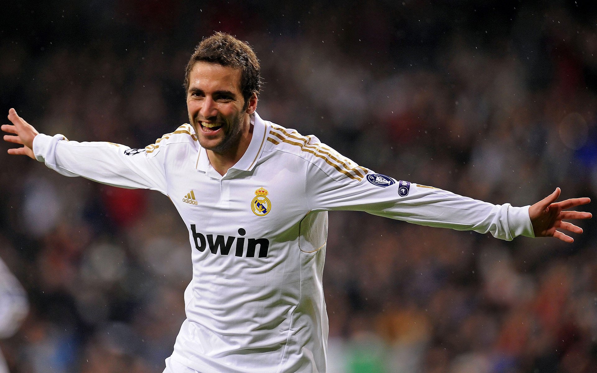 开云体育登录-布伦森，1米85的巨人，扛起一座城的重量